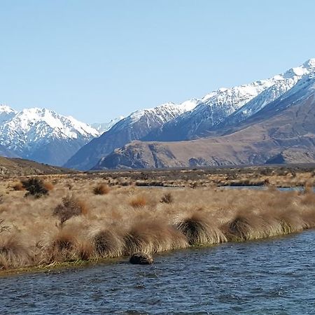 Mt Potts Lodge Ashburton Lakes Екстериор снимка